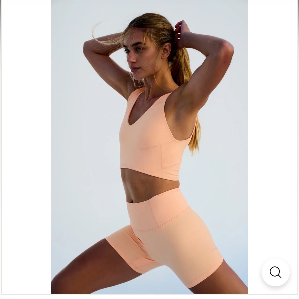 NWOT SET Free People ⭐️ sold out color ⭐️ FP Movement Never Better Set (size S)